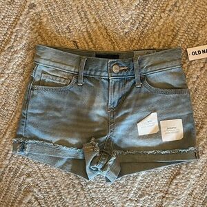 Old Navy Jean shorts kids size 7 NEW WITH TAGS